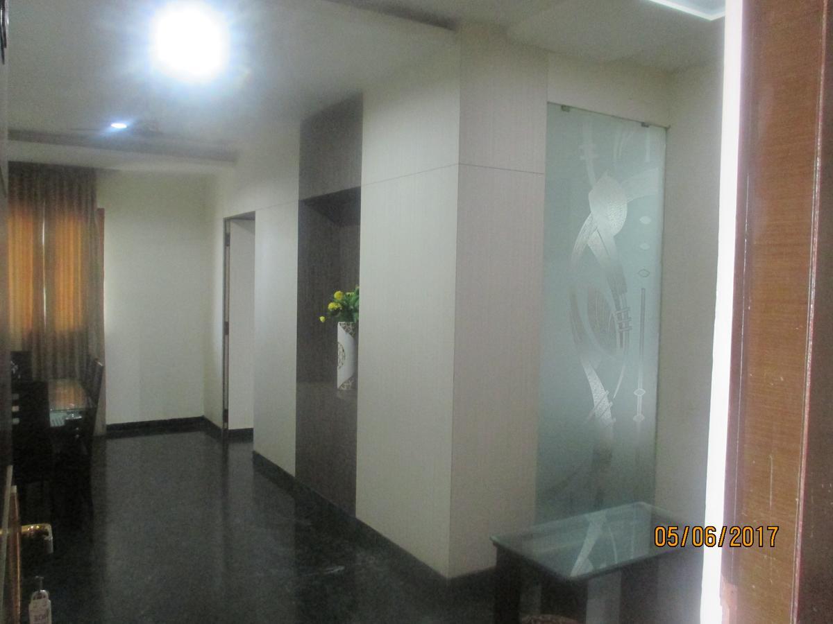A.R Grand Hotel 维沙卡帕特南 外观 照片